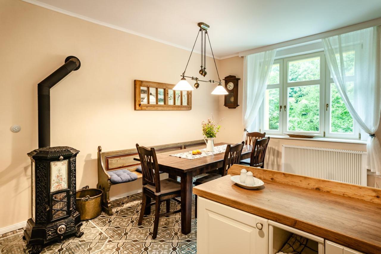 Vila Weigend Libouchec Exteriör bild